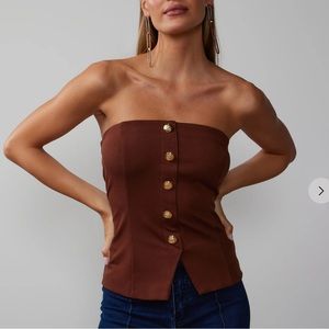 ✨Tube top with button detailing ✨